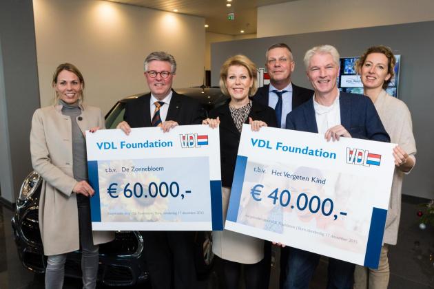 VDL Foundation steunt ‘Het Vergeten Kind’ en ‘de Zonnebloem’